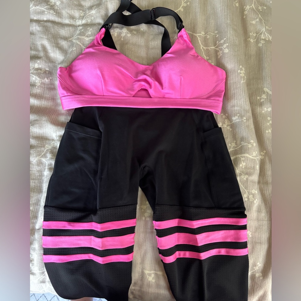 ❌SOLD❌❌Bombshell Set - Picture 3 of 10